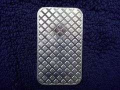 ONE TROY OUNCE FINE SILVE .999 BAR