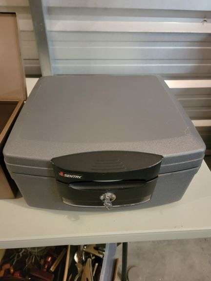 Sentry Safe plus lockbox