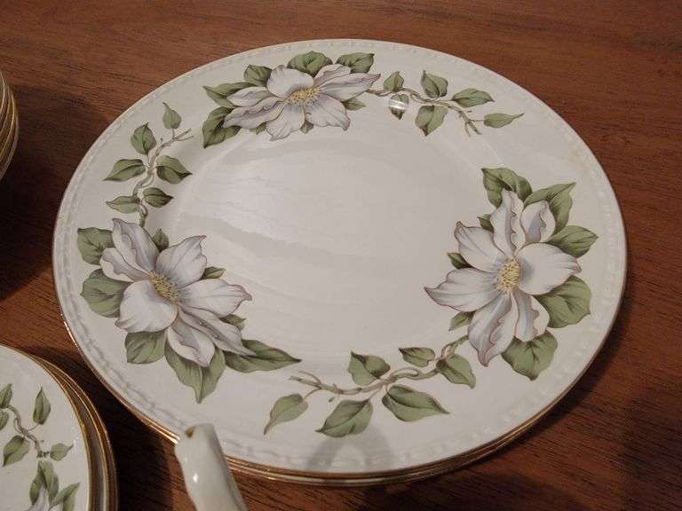 Homer Laughlin Georgian fine china