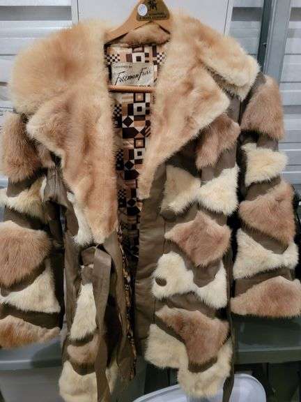 Vintage Freeman Furs Amazing leather and fur coat