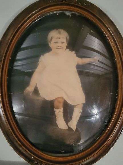 2 old photos, one from 1926