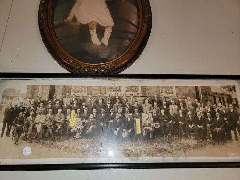 2 old photos, one from 1926