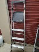 5 ft 7 inch Step Ladder