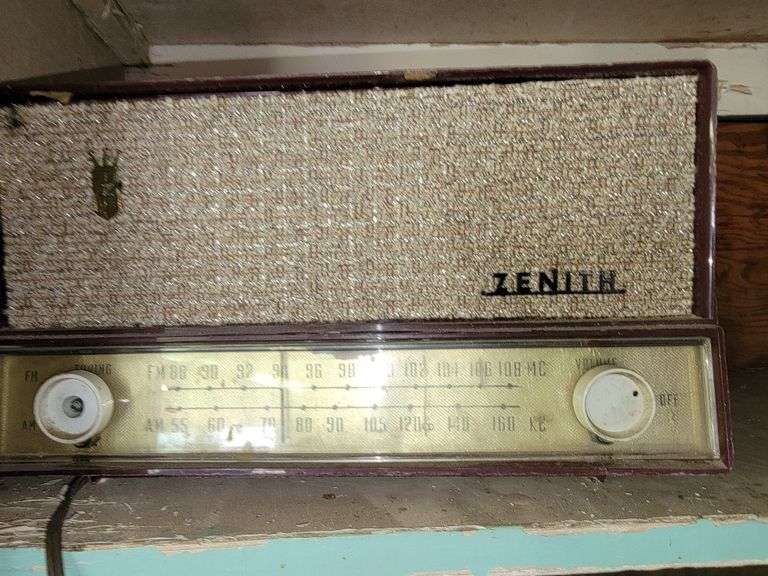 Old Zenith Radio and Car Stereos