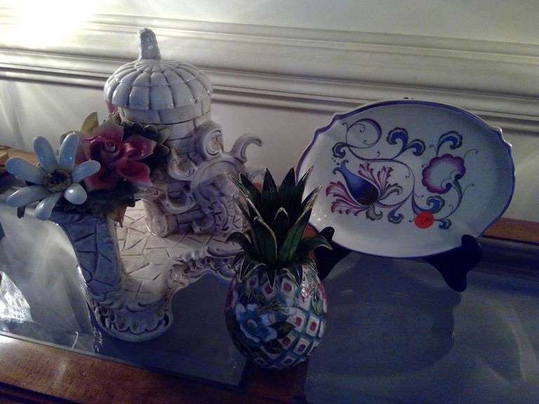 Decorative Porcelain Pieces made in Italy