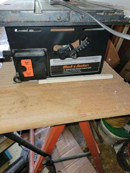 Black and Decker 8" Induction Motor Table Saw with stand