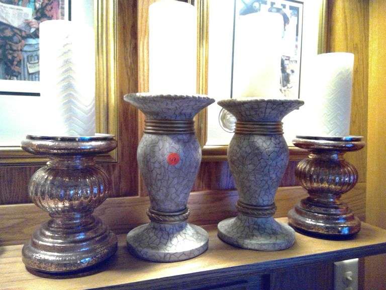 4 Decorative LED Candles and Bases