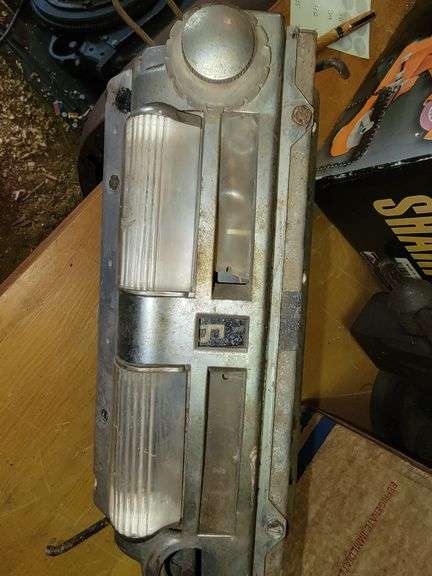Old Ford Radio