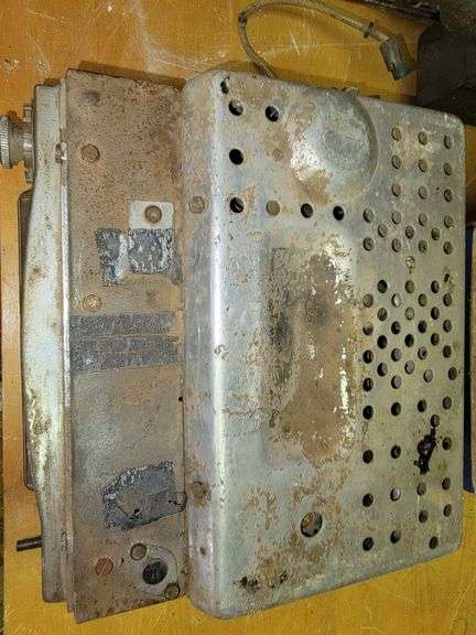Old Ford Radio