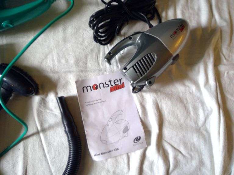 2 New Vacuums