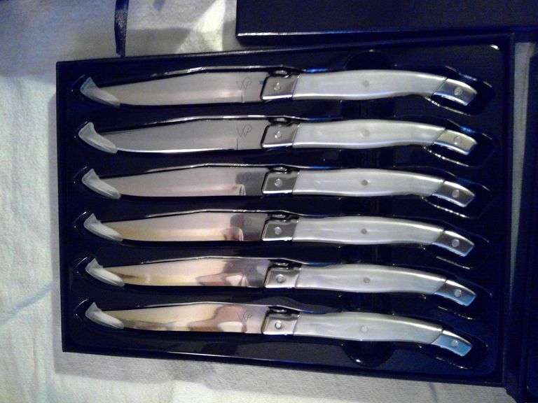New Wolfgang Puck Knife Sets