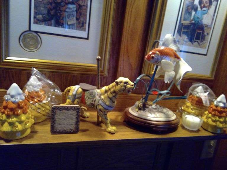 Tiger and Fish Figurines and 4 Small Light up Christmas Trees