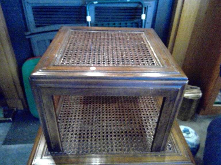 2 End Tables
