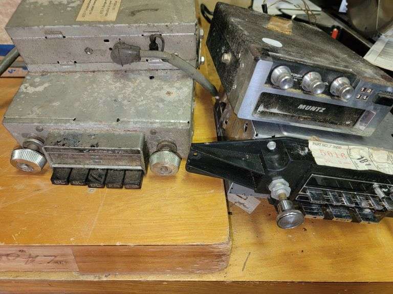 Old Car Radios, 8 Track