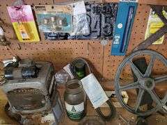 Shopmate model 5000 Lathe and items on the bench