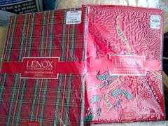 Lenox Christmas Tablecloths and Napkins