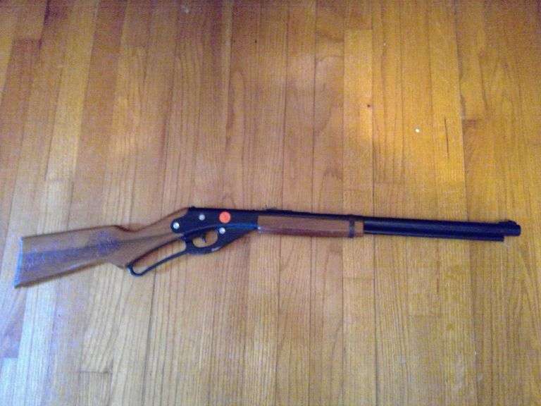 RED RYDER BB GUN AND BB'S