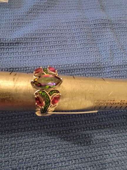 NEW STERLING SILVER LADIES RING SIZE 8