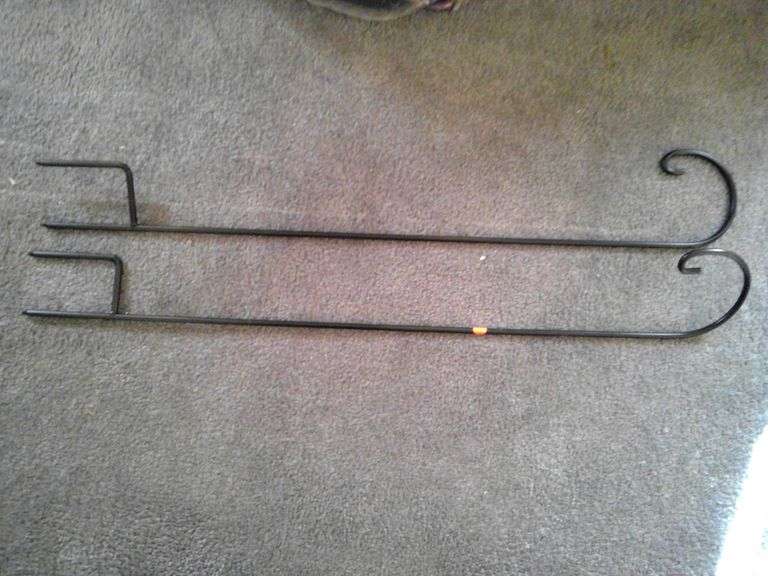 2 NEW SHEPHERDS HOOKS