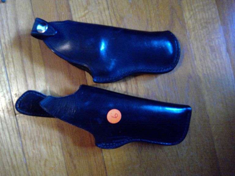 2 LEATHER GUN HOLSTERS