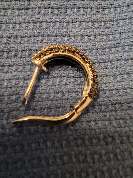 NEW STERLING SILVER EARRINGS THAT MATCH ITEM #18