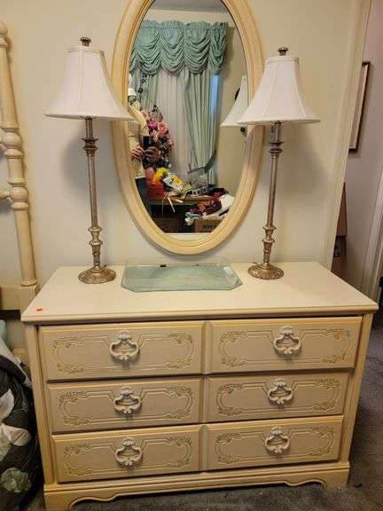 Yorktown Estate Online Auction