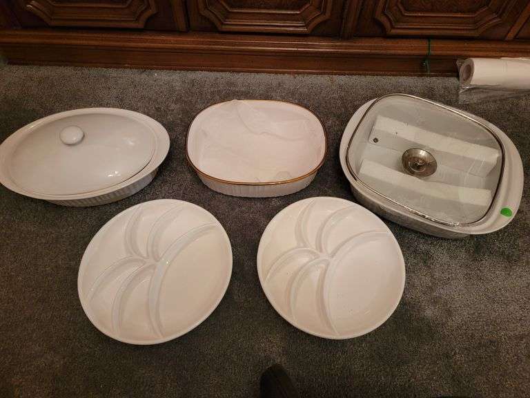 SERVING DISHES, LIKE NEW