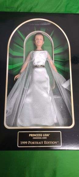 Star Wars Princess Leia Doll New