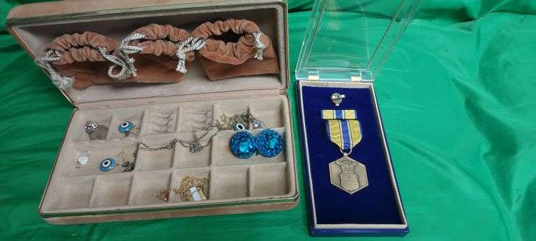 Military Medal and small Jewelry Case