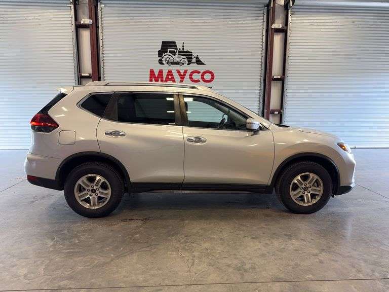 2018 NISSAN Rogue