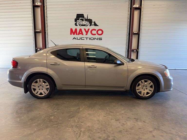 2014 DODGE Avenger