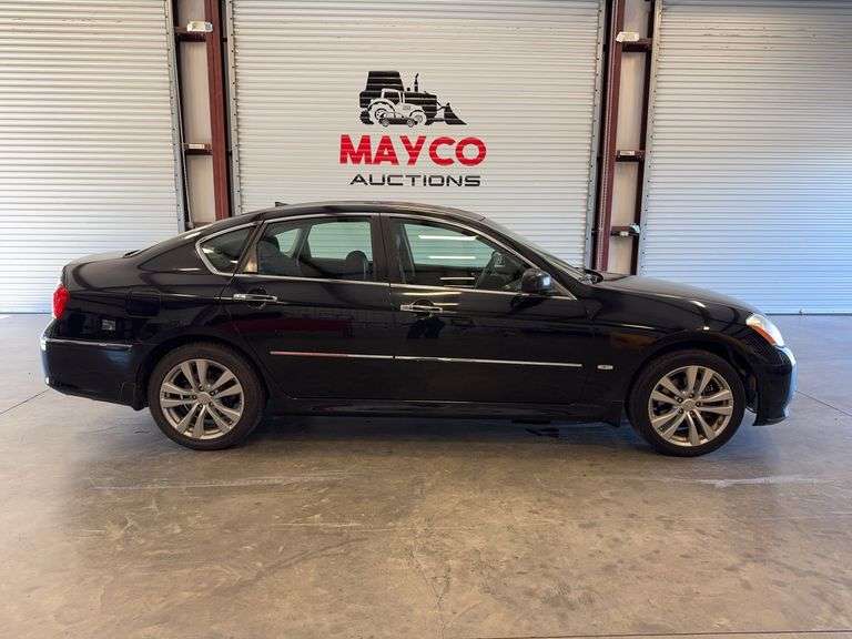 2010 INFINITI M35