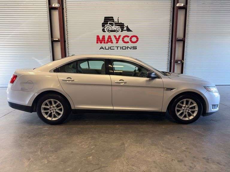 2014 FORD Taurus