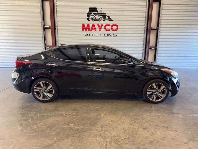 2014 HYUNDAI Elantra