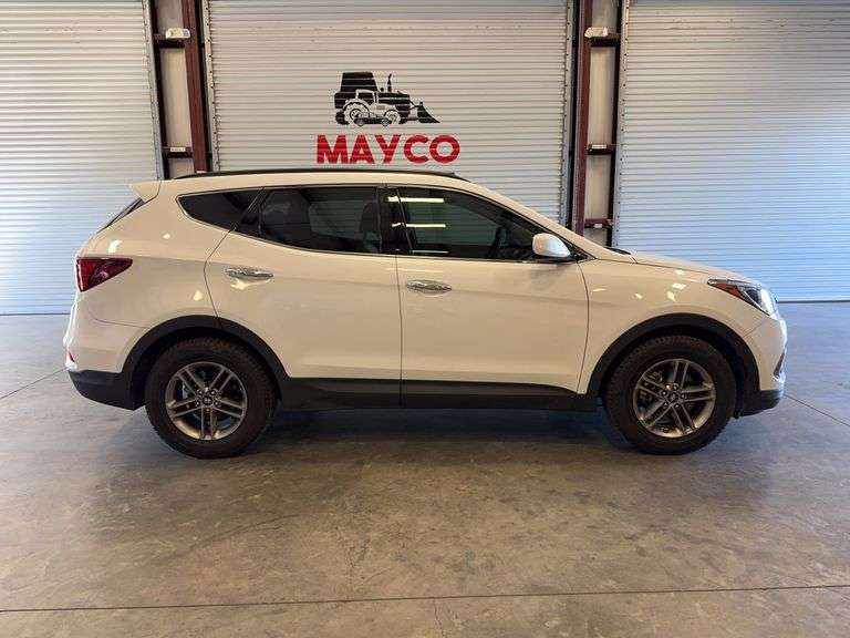 2017 HYUNDAI Santa Fe