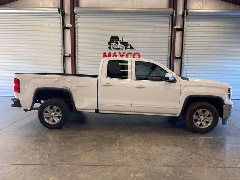 2017 GMC Sierra
