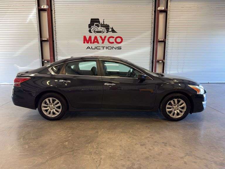 2015 NISSAN Altima
