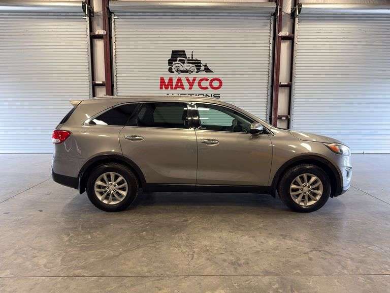 2016  KIA  Sorento