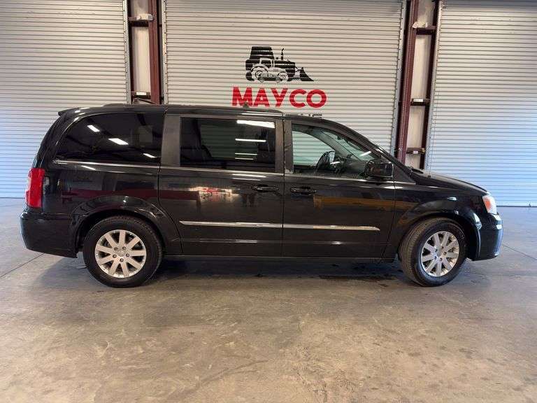 2014  CHRYSLER  Town and Country