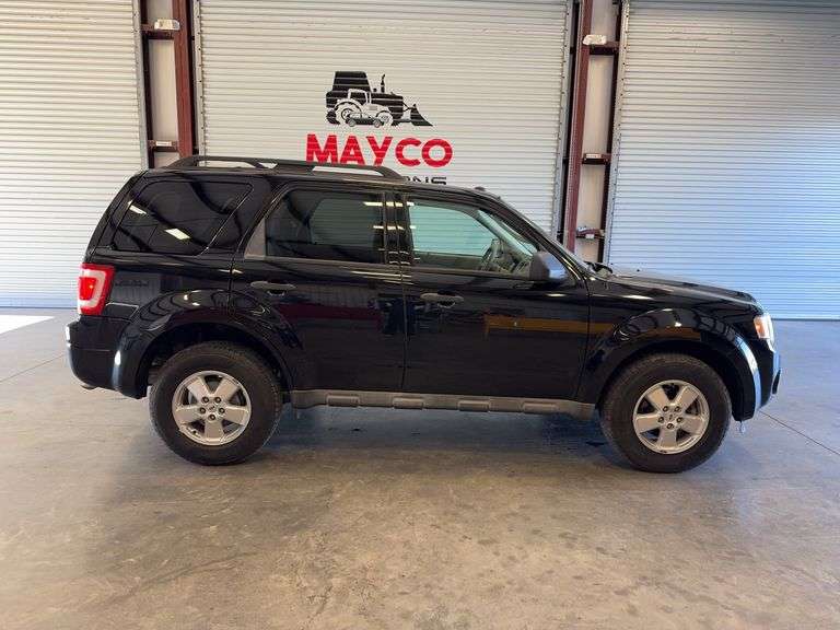 2010  FORD  Escape