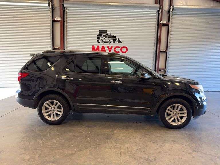 2011  FORD  Explorer