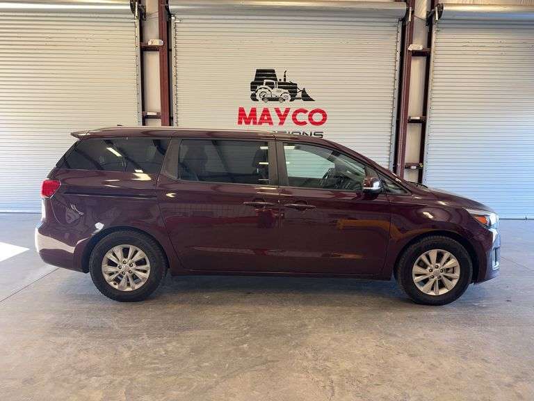 2017  KIA  Sedona