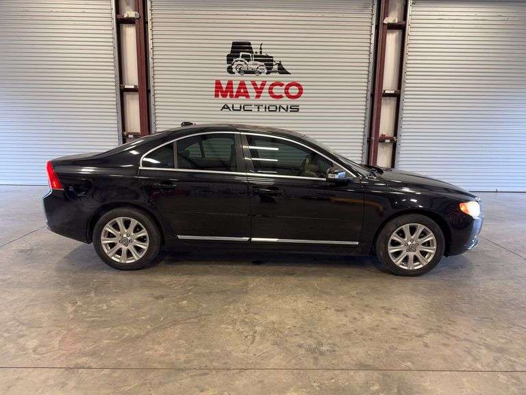 2010  VOLVO  S80