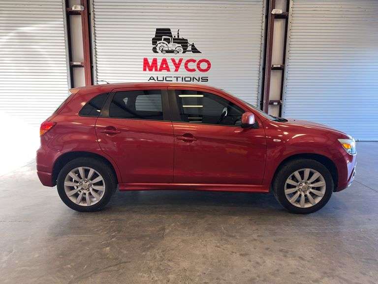2011  MITSUBISHI  Outlander Sport