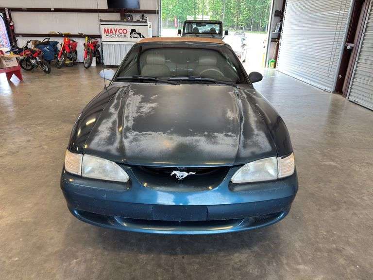 1994 FORD Mustang