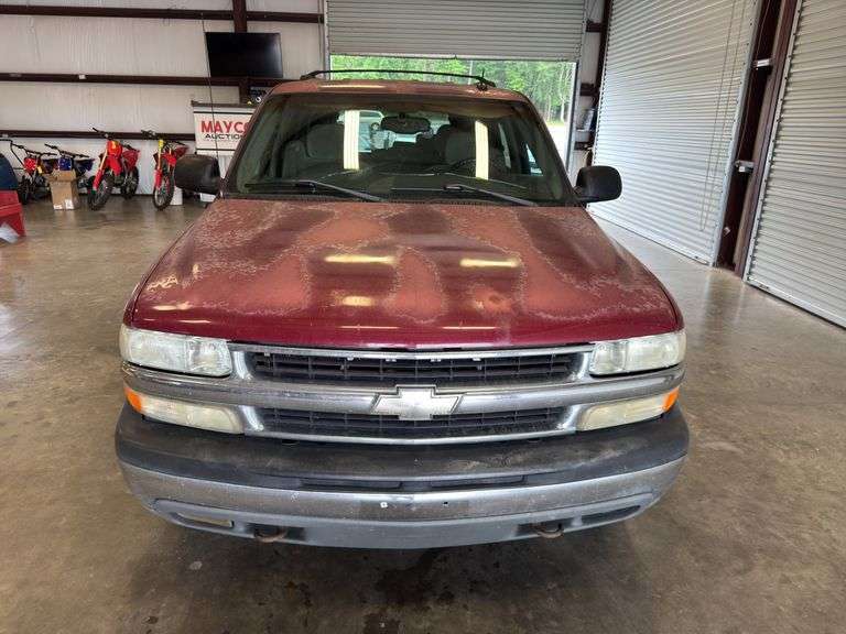 2004 CHEVROLET Tahoe