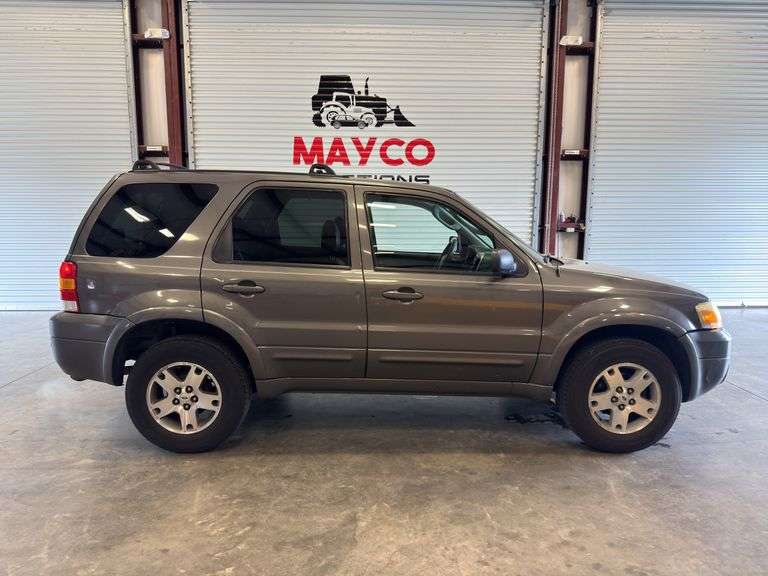 2005 FORD Escape