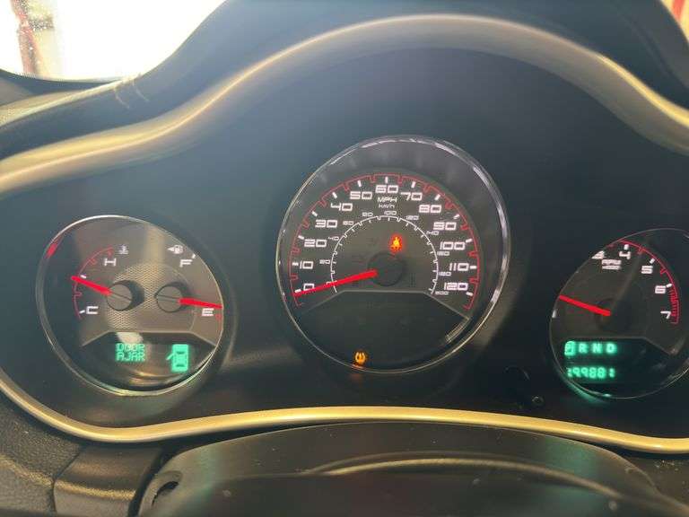 2011 DODGE Avenger