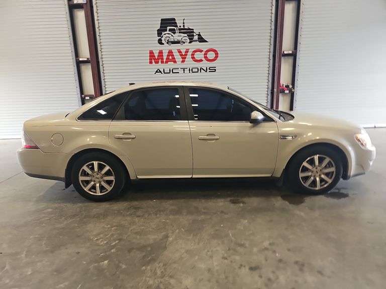 2008 FORD Taurus
