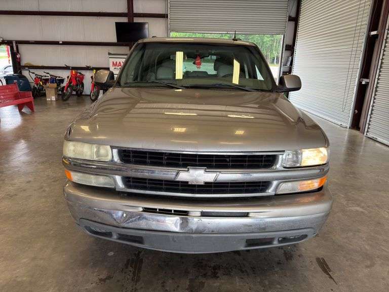2003 CHEVROLET Tahoe